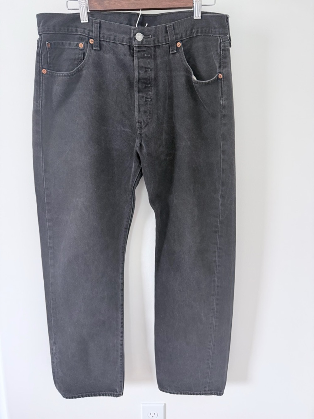 Levi's 501 Men's Faded Black Straight Leg Jeans.  34x30.